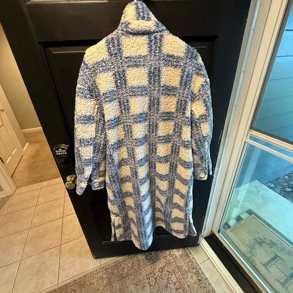 MARBLE Blue and Cream Teddy Jacket - Picture 7 of 9